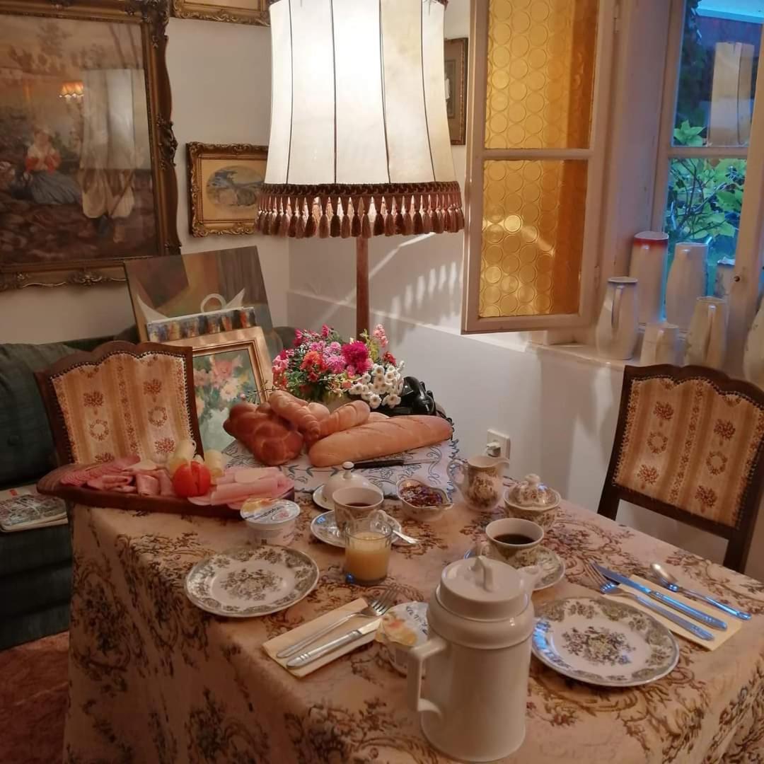 Fónagy és Walter Vendég- és Borház Acomodação com café da manhã Vác Exterior foto